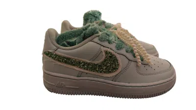Nike Low-top Sneakers With Glittery Swoosh In Gray