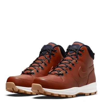 Nike Manoa Leather Se In Rugged Orange In Brown