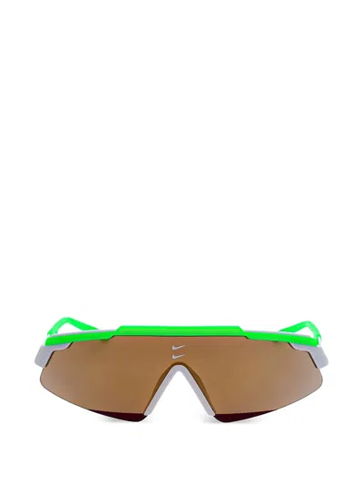 Nike Marquee Edge Mirrored Sunglasses In Green