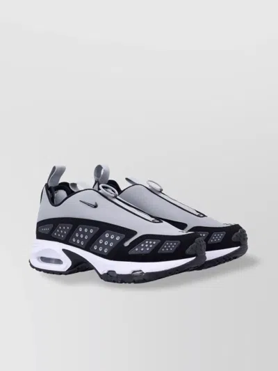 Nike Max Air Sndr Trainers In Silver