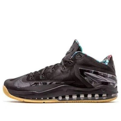 Nike Max Lebron 11 Low 'gum' In Black