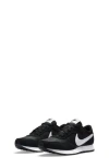 Nike Md Valiant Sneaker In Black/white/grey