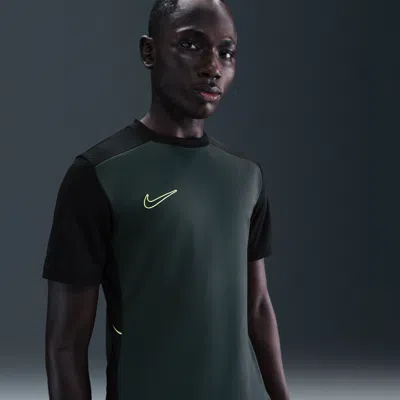 Nike Men's Academy Dri-fit Short-sleeve Soccer Top In Green