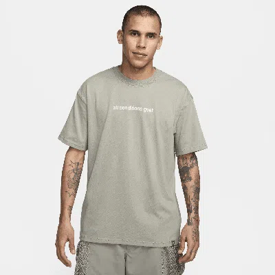Nike Dri-fit Acg Mountain Goat Graphic T-shirt In Grey
