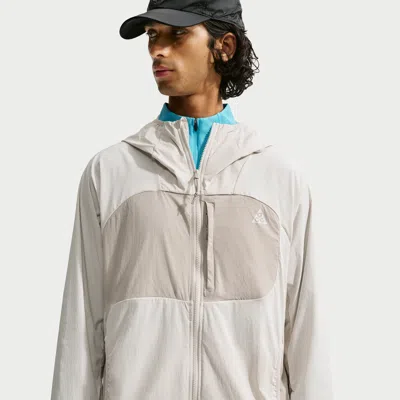 Nike Men's  Acg "five Towers" Uv Protection Jacket In Neutral