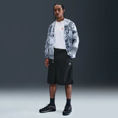 Nike Men's  Acg "orb Weaver" Uv Repel Oversized Shorts In Black