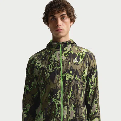 Nike Men's  Acg Trail Running Jacket In Green