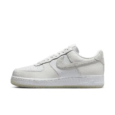Nike Men's Air Force 1 '07 Lv8 Shoes In White/ Phantom/ Summit White