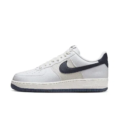 Nike Men's Air Force 1 '07 Shoes In White/white/navy