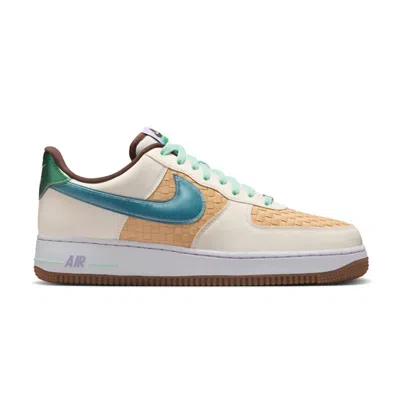 NIKE MEN'S AIR FORCE 1 RETRO SHOE IN SUMMIT WHITE/MINT