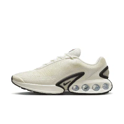 Nike Men's Air Max Dn Shoes In White
