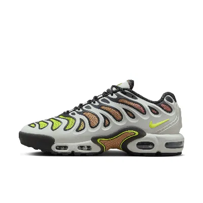 Nike Men's Air Max Plus Drift Shoes In Gray