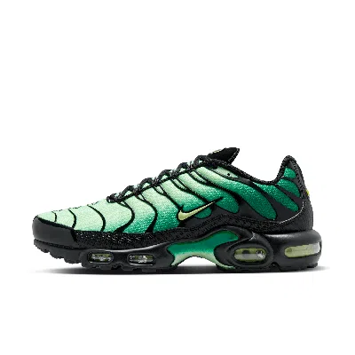 Nike Men's Air Max Plus Shoes In Green