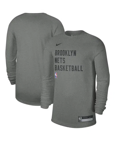 NIKE MEN'S AND WOMEN'S HEATHER GRAY BROOKLYN NETS 2023/24 LEGEND ON-COURT PRACTICE LONG SLEEVE T-SHIRT