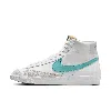 Nike Men's Blazer Mid '77 Vintage Shoes In White