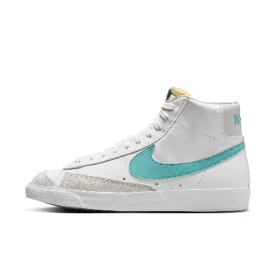 NIKE MEN'S BLAZER MID '77 VINTAGE SHOES,1015569767