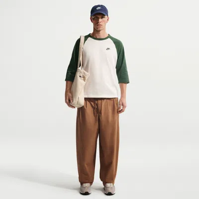 Nike Men's Club Balloon Pants In Brown