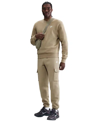 Nike Men's Club Fleece Cargo Pants In Brown