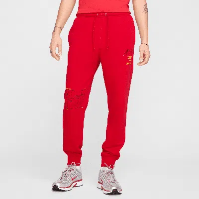 Nike Men's Club French Terry Jogger Pants In Red