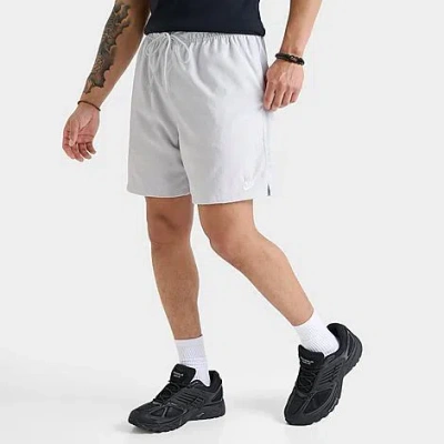 Nike Men's Club Woven 6" Flow Shorts In Photon Dust/white