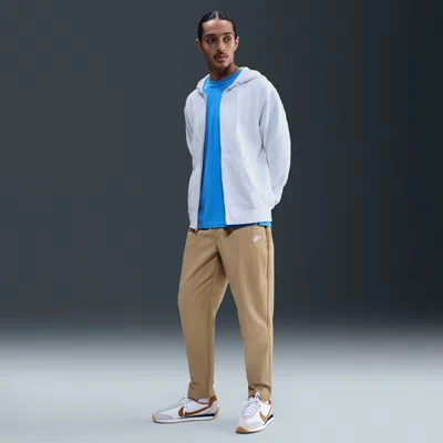 Nike Men's Club Woven Tapered Pants In White