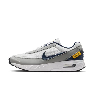 Nike Men's College Air Max Verse (michigan) Shoes In White