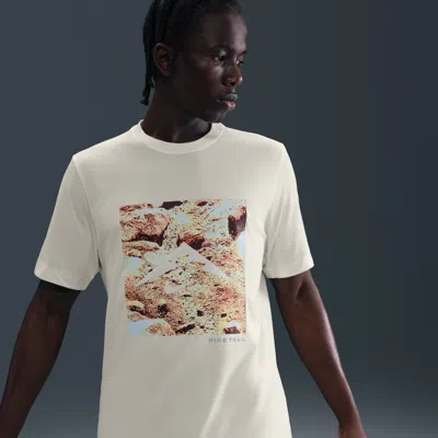 Nike Men's Dri-fit Trail Running T-shirt In White