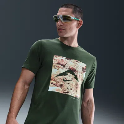 Nike Men's Dri-fit Trail Running T-shirt In Green