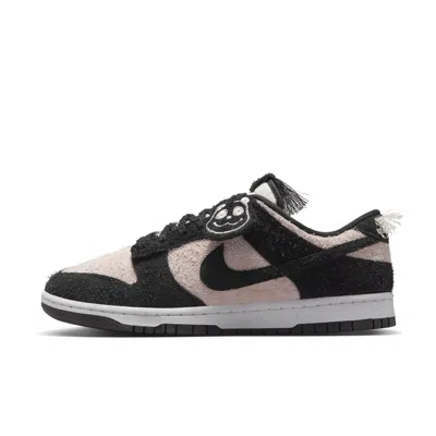 Nike Men's Dunk Low Retro Se Shoes In Black