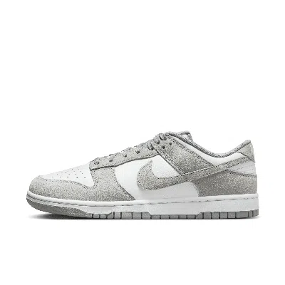 Nike Men's Dunk Low Retro Se Leather/suede Shoes In White/ Light Pumice