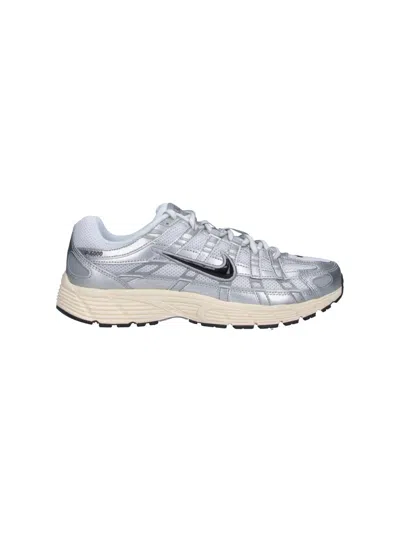 Nike Men's Fabric Sneakers In White
