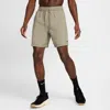 Nike Men's Form Dri-fit 7" Unlined Versatile Shorts In Green