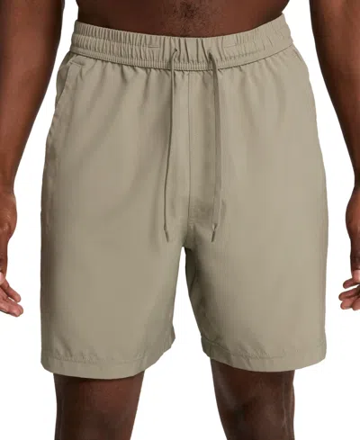 Nike Men's Form Dri-fit Unlined Versatile 7" Shorts In Brown