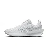 Nike Men's Interact Run Road Running Shoes In White