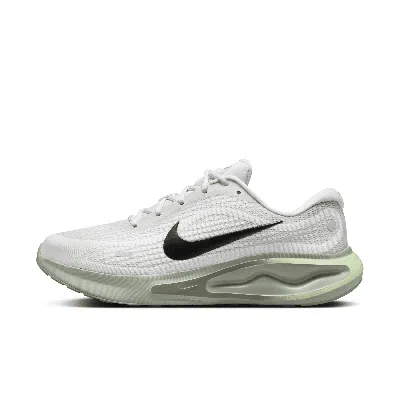Nike Men's Journey Run Road Running Shoes In White