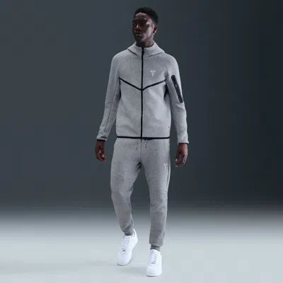 Nike Men's Kobe Tech Fleece Jogger Pants In Gray