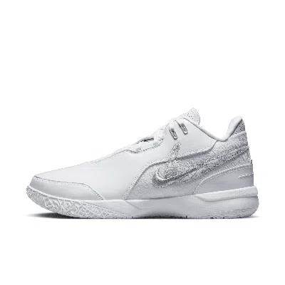 Nike Men's Lebron Nxxt Gen Ampd Basketball Shoes In White