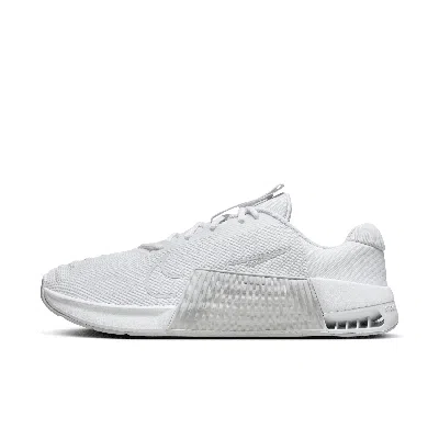 Nike Men's Metcon 9 Workout Shoes In White/ Platinum