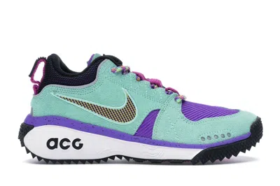Pre-owned Nike Men's  Acg Dog Mountain Sneakers In Emerald Rise/tour Yellow/black