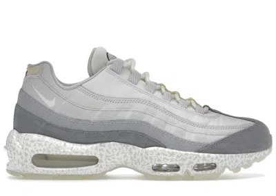 Pre-owned Nike Men's  Air Max 95 Gid Sneakers In Summit White/light Bone/cool Grey In Multi