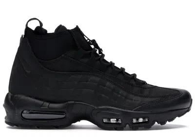 Pre-owned Nike Men's  Air Max 95 Sneakerboot Triple Sneakers In Black