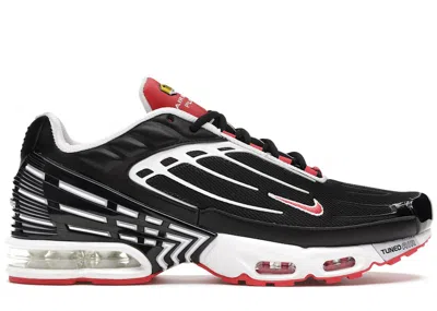 Pre-owned Nike Men's  Air Max Plus 3 Sneakers In Black/white/track Red