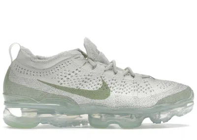 Pre-owned Nike Men's  Air Vapormax 2023 Flyknit Sneakers In Honeydew/sea Glass