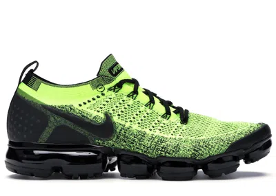 Pre-owned Nike Men's  Air Vapormax Flyknit 2 Sneakers In Volt/black