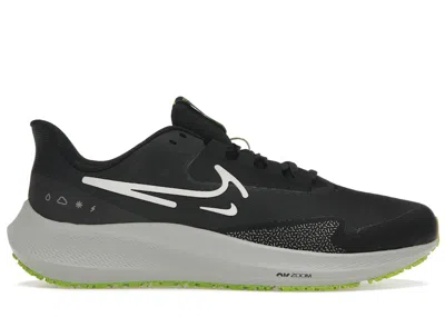 Pre-owned Nike Men's  Air Zoom Pegasus 39 Shield Volt Sneakers In Black/white/dark Smoke Grey In Multi