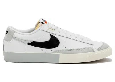 Pre-owned Nike Men's  Blazer Low '77 Split White Sneakers In Summit White/black In Multi
