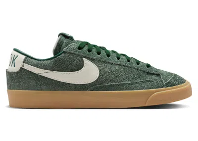 Pre-owned Nike Men's  Blazer Low Devin Booker Sneakers In Team Dark Green/sail/gum Yellow