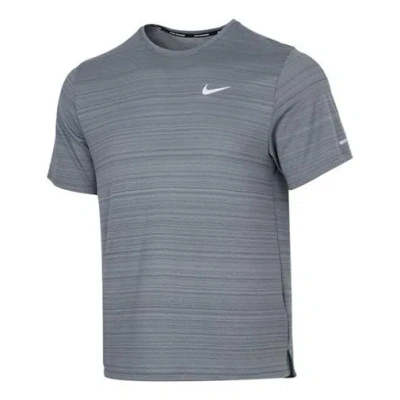 Nike Men's  Dri-fit Miler Running Training Sports Short Sleeve Smoke Grey T-shirt 'gray Silver'
