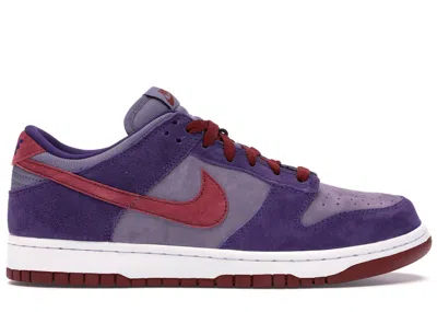 Pre-owned Nike Men's  Dunk Low (2020/2024) Sneakers In Daybreak/barn/plum In Purple