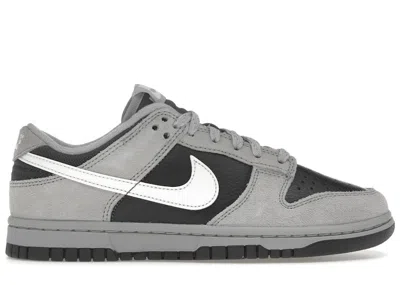 Pre-owned Nike Men's  Dunk Low Sneakers In Light Smoke Grey/summit White/anthracite